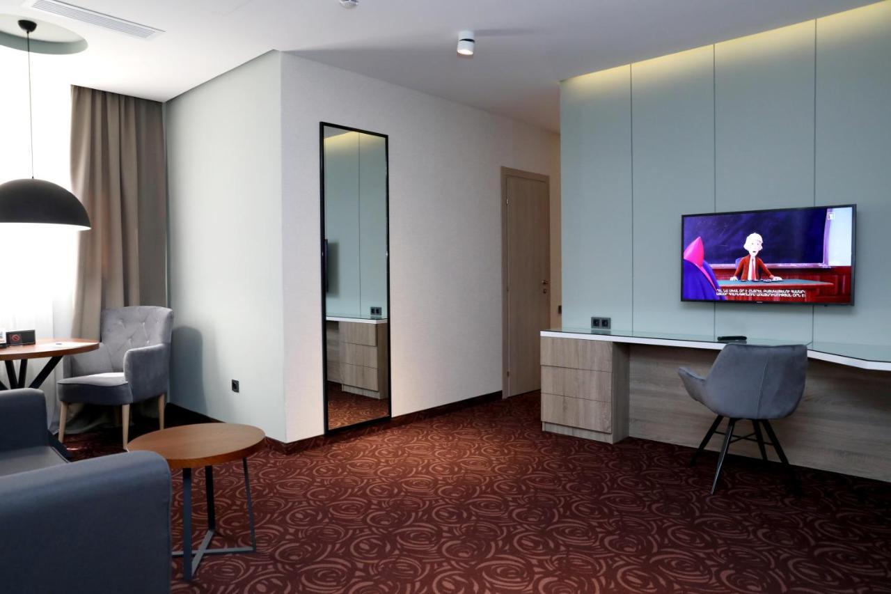Hotel Western Paradise